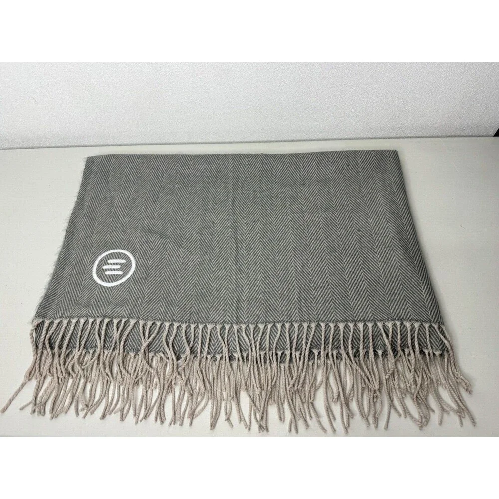 Kanata Blanket Co. Acrylic Blanket 61x50 Gray Knit Tassles With Logo - Clean!
